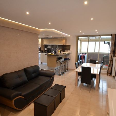 Appartement Rooftop 8 Personnes Grande Terrasse Avec Parking Quartier Aeroport Nice Exterior foto